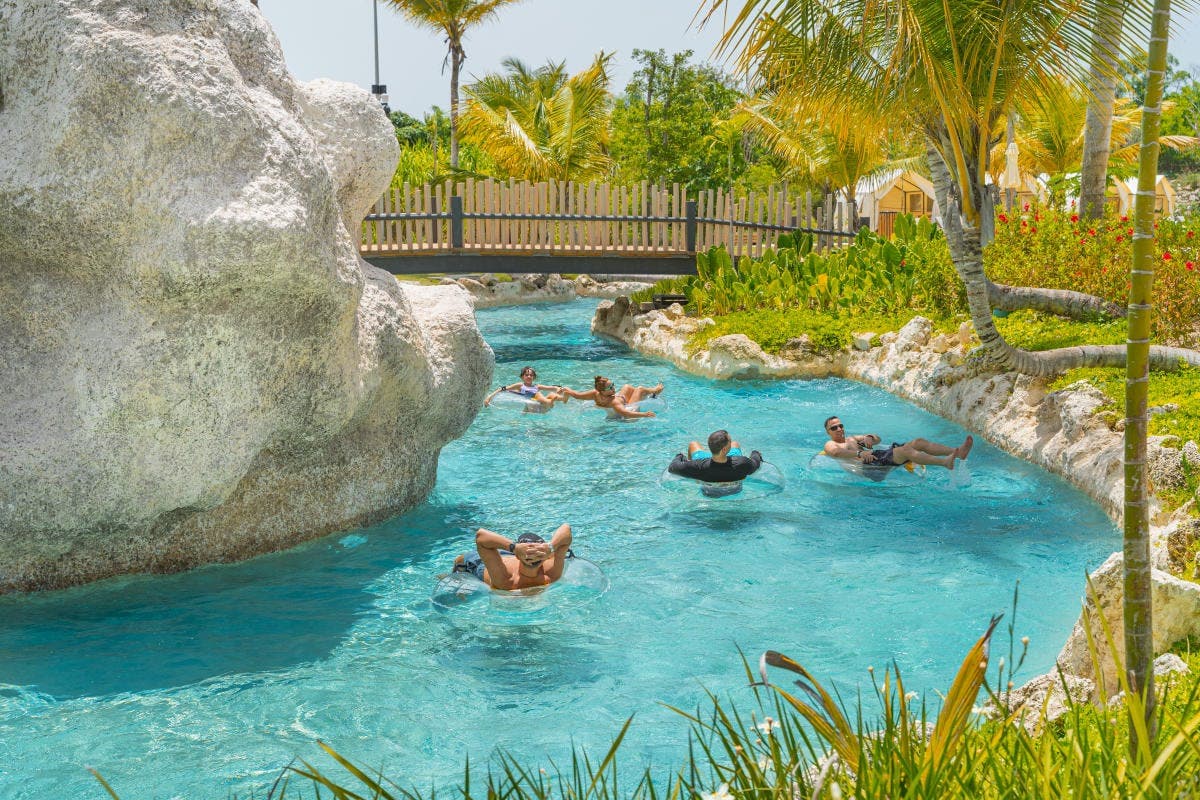 Tour El Dorado Water Park — Kayoe Excursiones